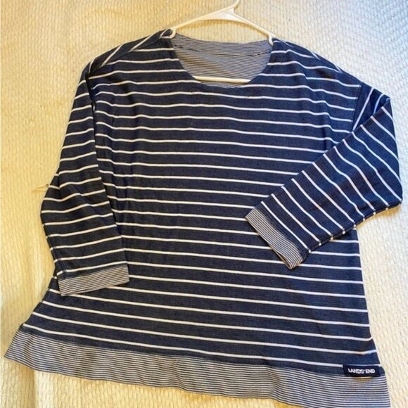 Lands End Navy & White Striped 3/4 Sleeve Top Size M-L Casual Pullover Shirt - Picture 2 of 7